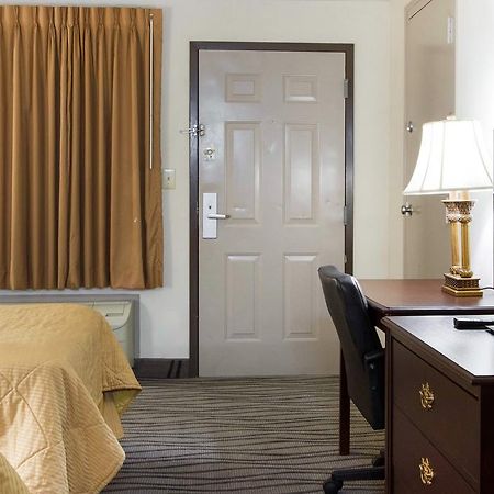 Executive Inn And Suites Enterprise Eksteriør bilde