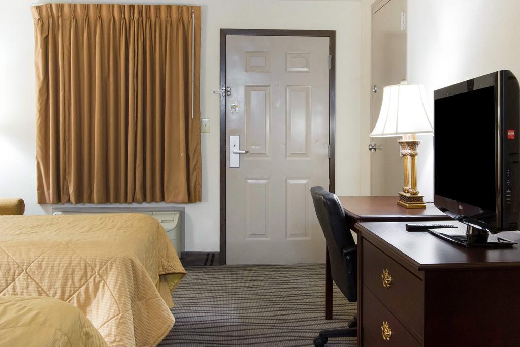 Executive Inn And Suites Enterprise Eksteriør bilde